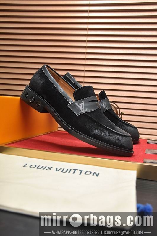 LV Replica Shoes LV sz38-45 mnf0730