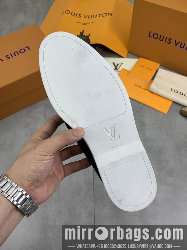 LV Replica Shoes LV sz38-45 mnf0523