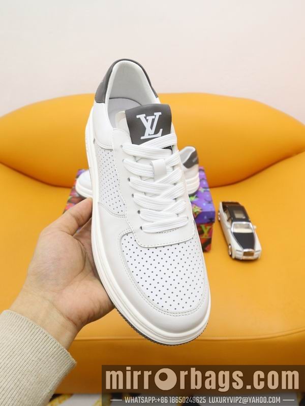 LV Replica Shoes LV sz38-44 mnf01101