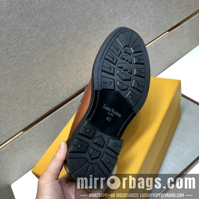 LV Replica Shoes LV SZ 38-44 22301073-4 2colors