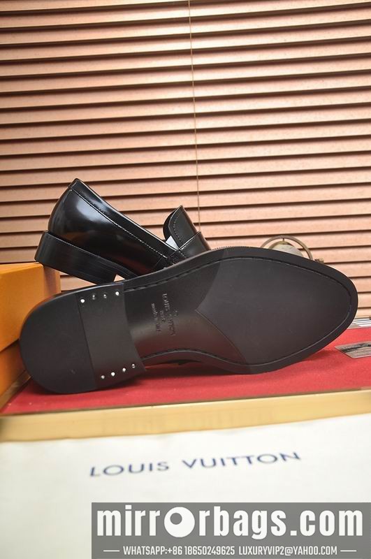 LV Replica Shoes LV sz38-45 mnf0662