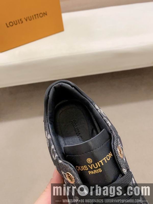 LV Replica Shoes LV sz38-44 mnf0172