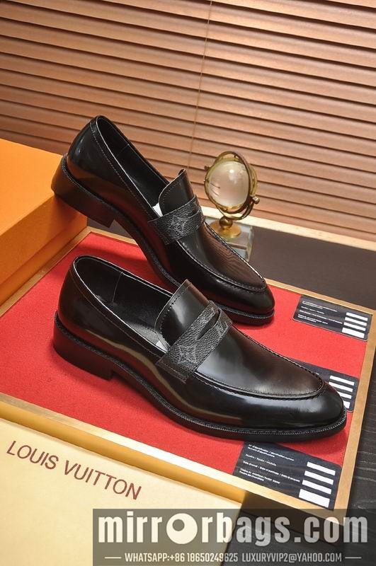 LV Replica Shoes LV sz38-45 mnf0459