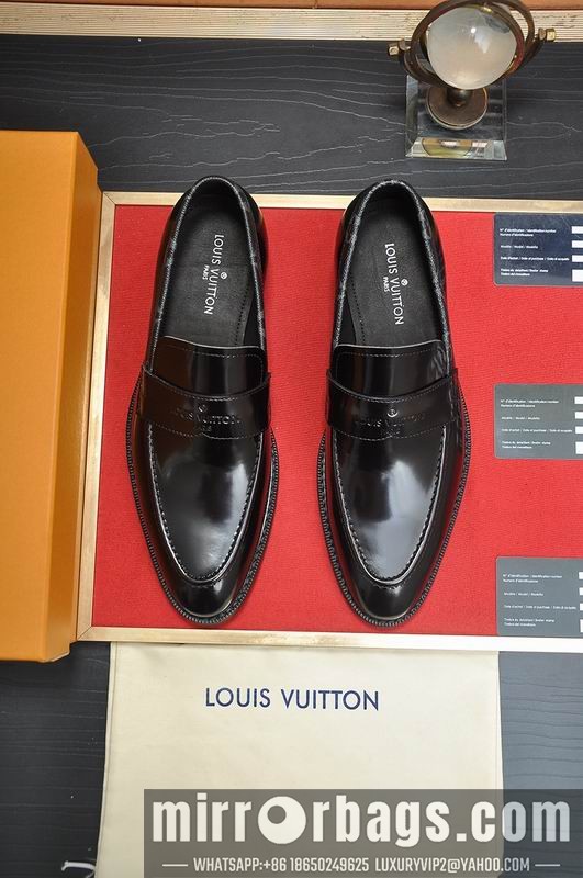 LV Replica Shoes LV sz38-45 mnf0554