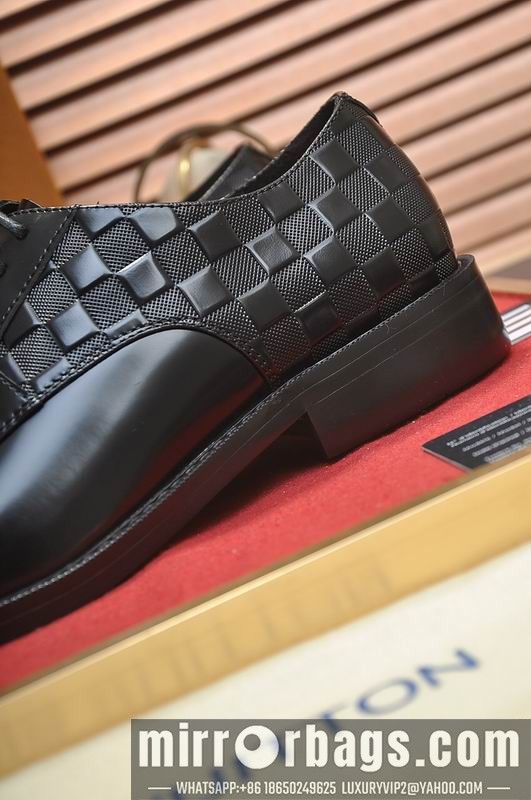 LV Replica Shoes LV sz38-45 mnf0446