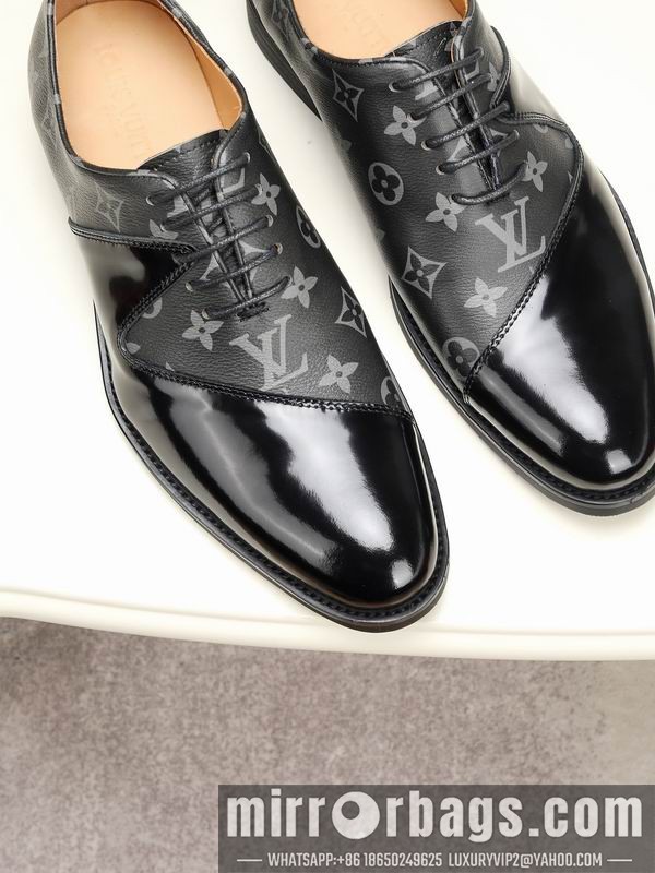 LV Replica Shoes LV sz38-45 mnf0211