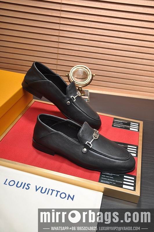 LV Replica Shoes LV sz38-45 mnf0507