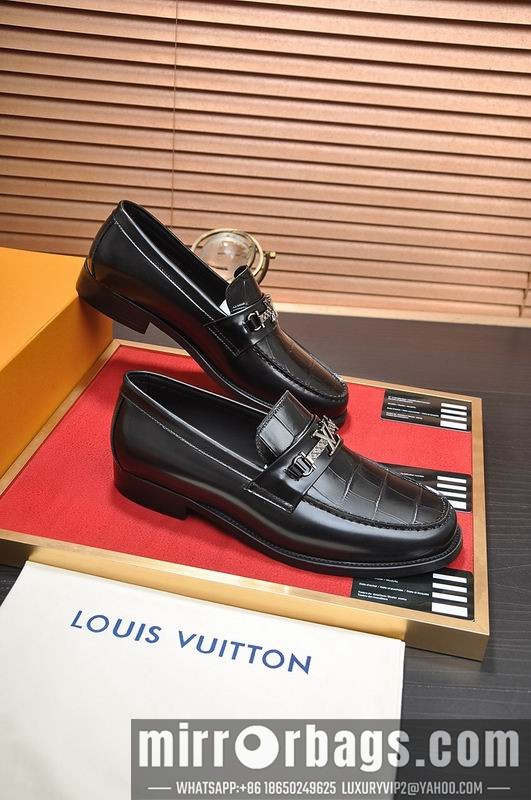 LV Replica ShoesLV sz38-45 mnf0315