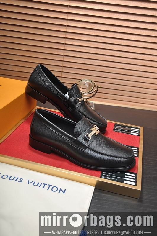 LV Replica ShoesLV sz38-45 mnf0318