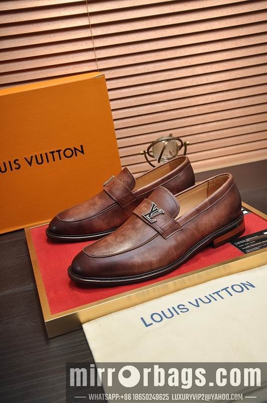 LV Replica Shoes LV sz38-45 mnf0510