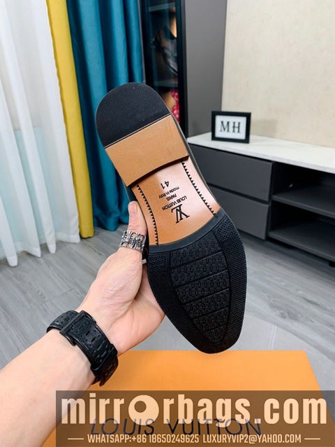 LV Replica Shoes LV SZ 38-44 22224017-8 2colors