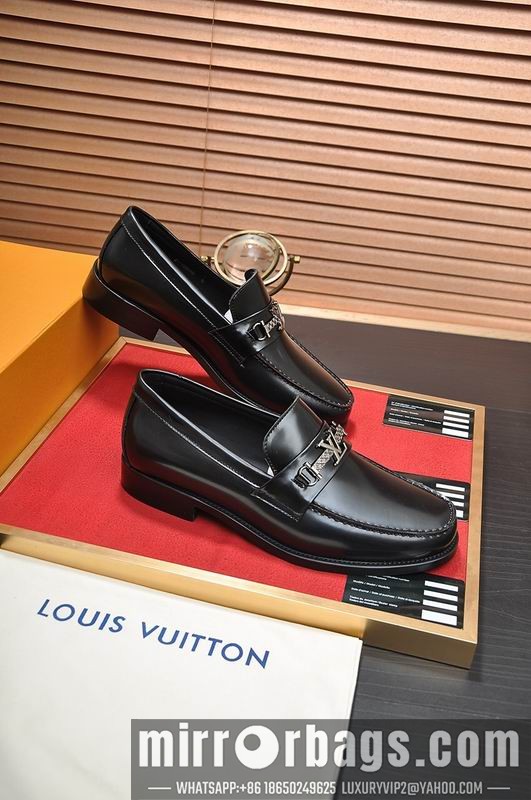 LV Replica ShoesLV sz38-45 mnf0315