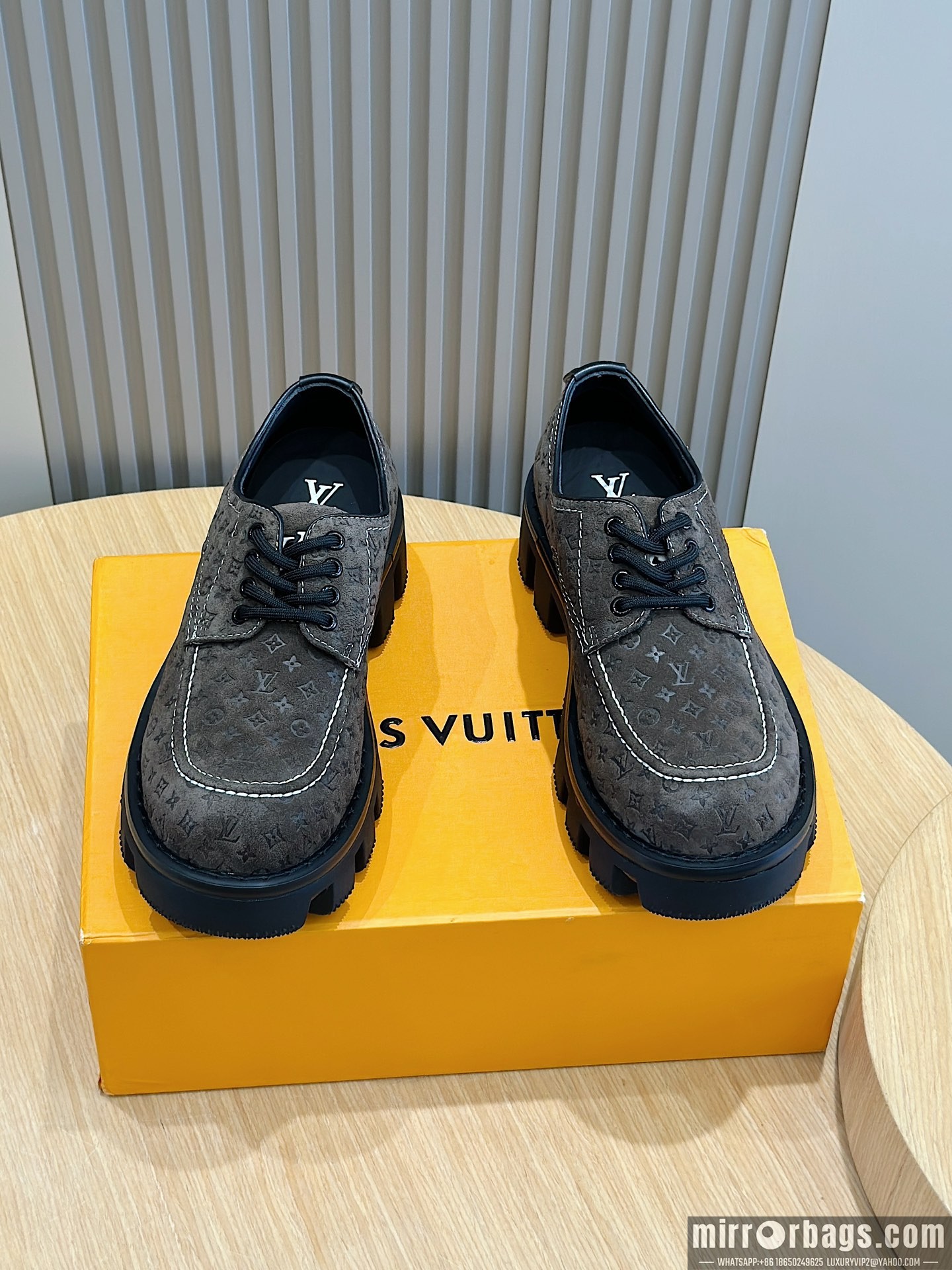 LV Replica Shoes LV sz38-45 h1101