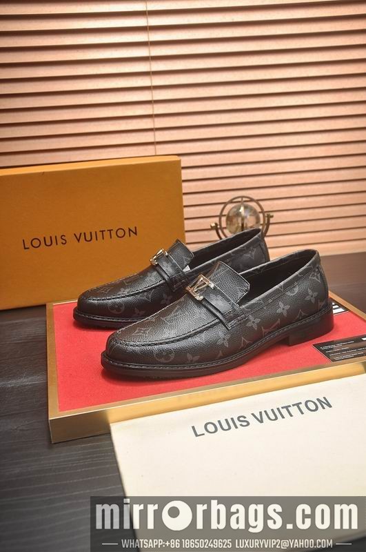 LV Replica Shoes LV sz38-45 mnf0414