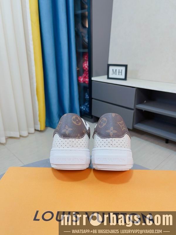 LV Replica Shoes LV sz38-44 mnf0511