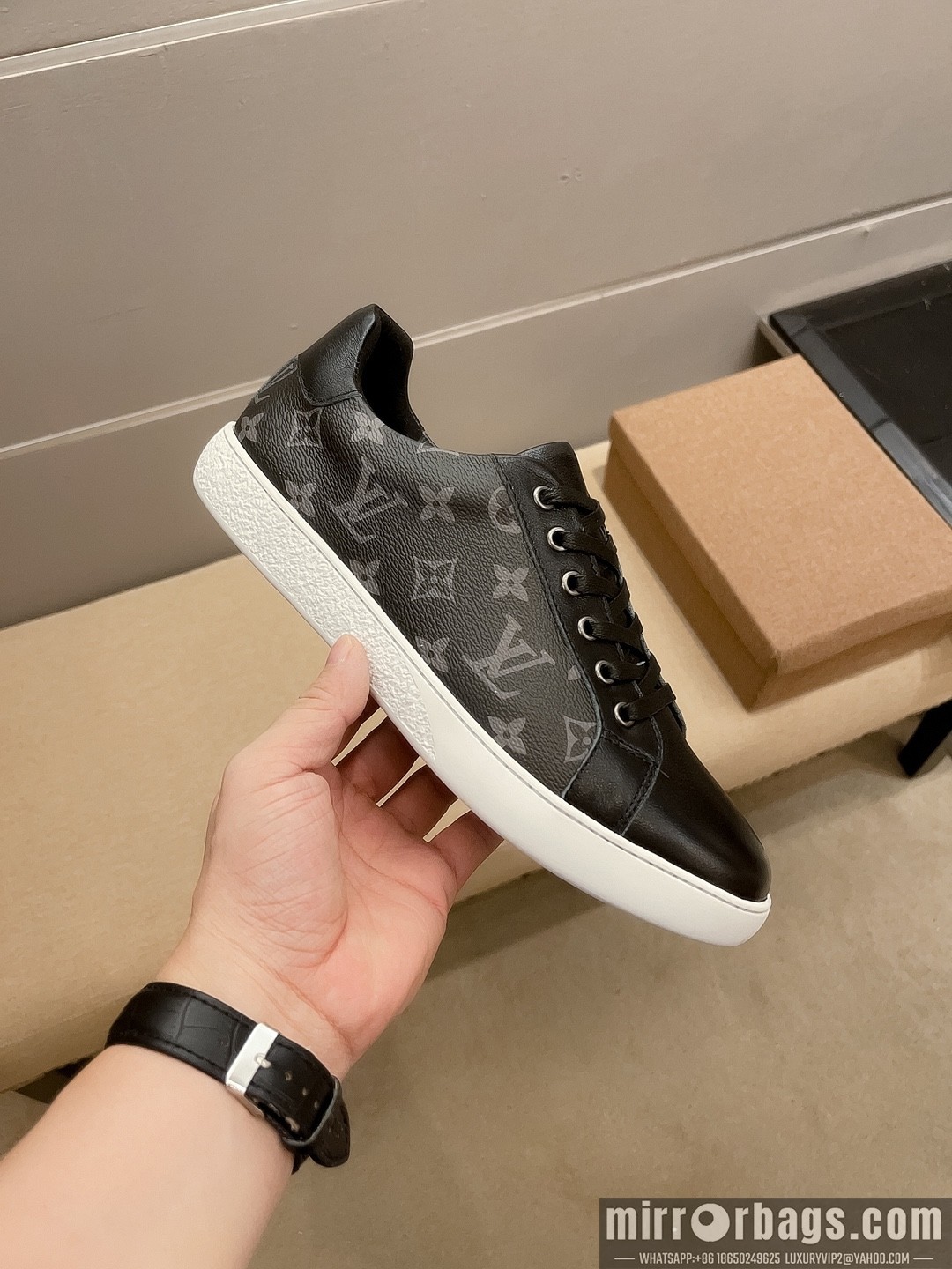 LV Replica Shoes LV sz38-44 hnh0227