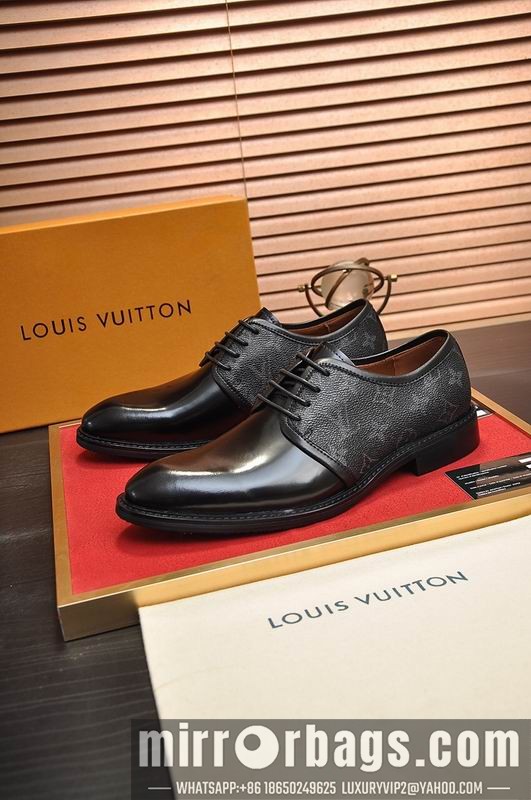 LV Replica Shoes LV sz38-45 mnf0571