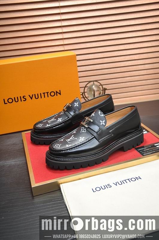 LV Replica Shoes LV sz38-45 mnf0572