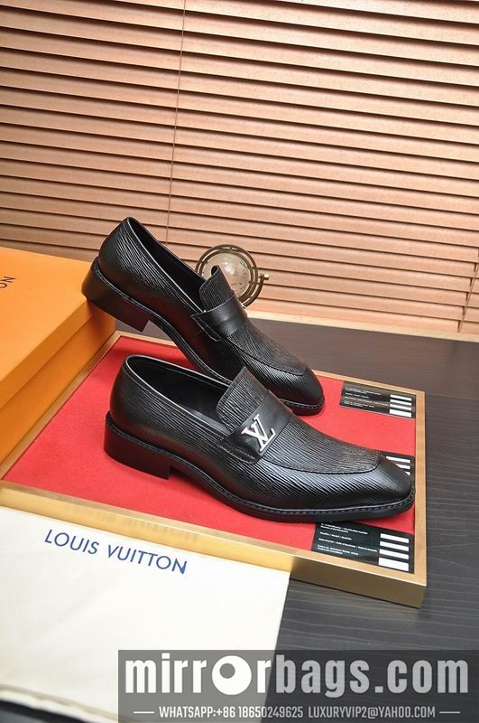 LV Replica Shoes LV sz38-45 mnf0746