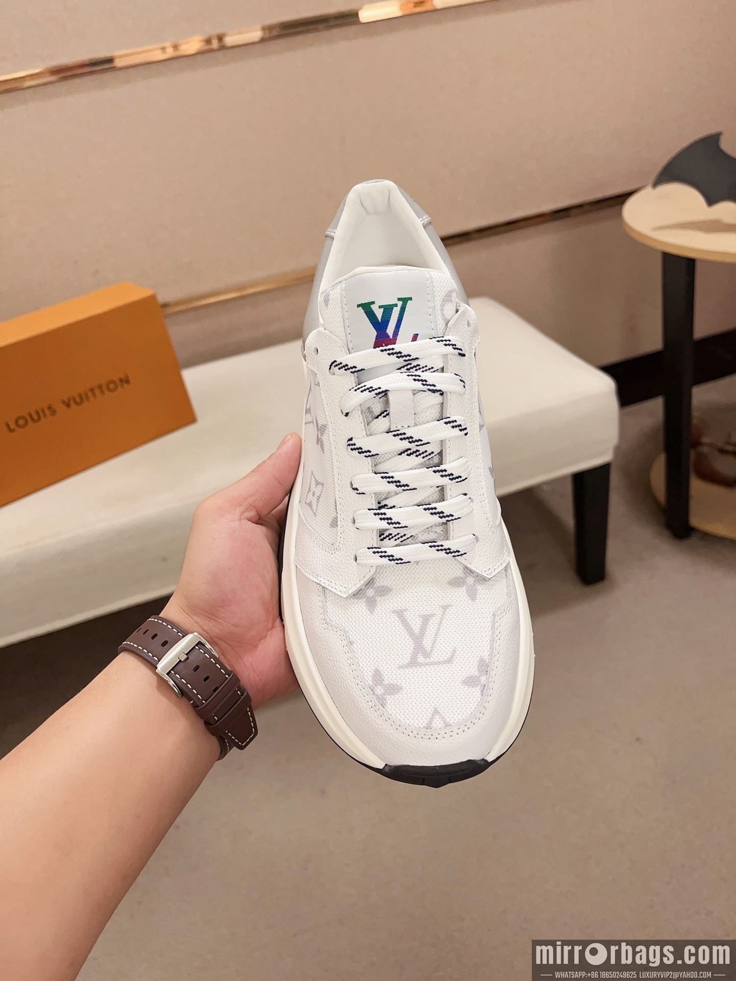 LV Replica Shoes LV sz38-44 hnh1201