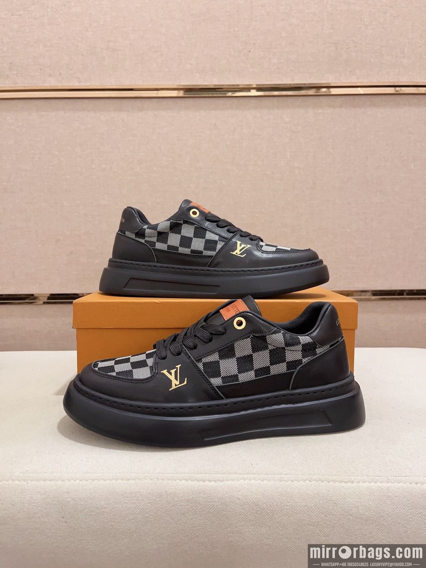 LV Replica Shoes LV sz38-44 hnh0238