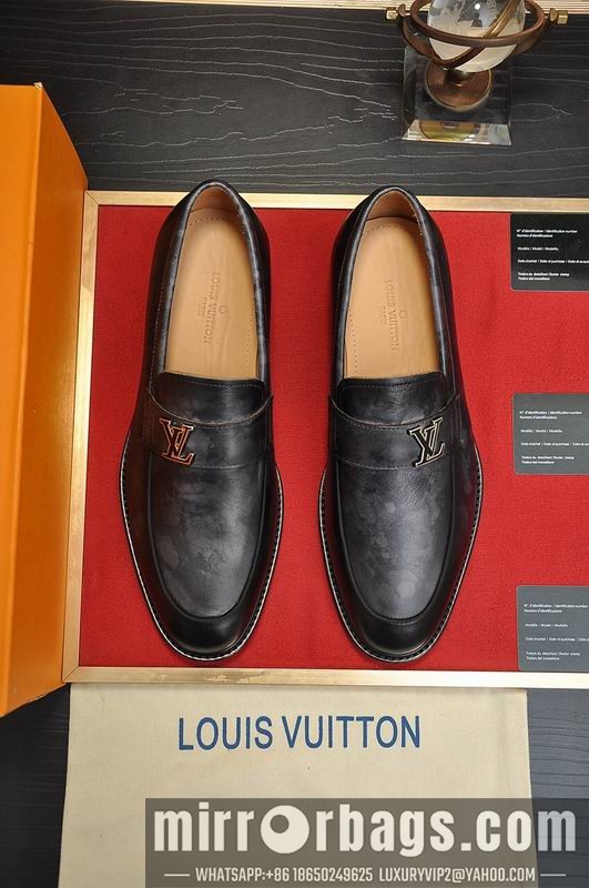 LV Replica Shoes LV sz38-45 mnf0510