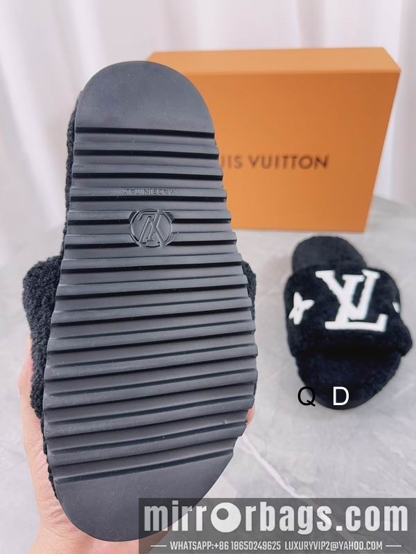 LV Replica Shoes LV sz35-40 GDT1002