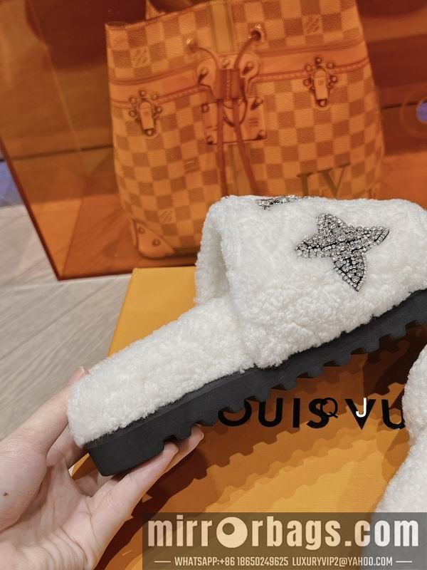 LV Replica Shoes LV sz35-40 7C XJ1102