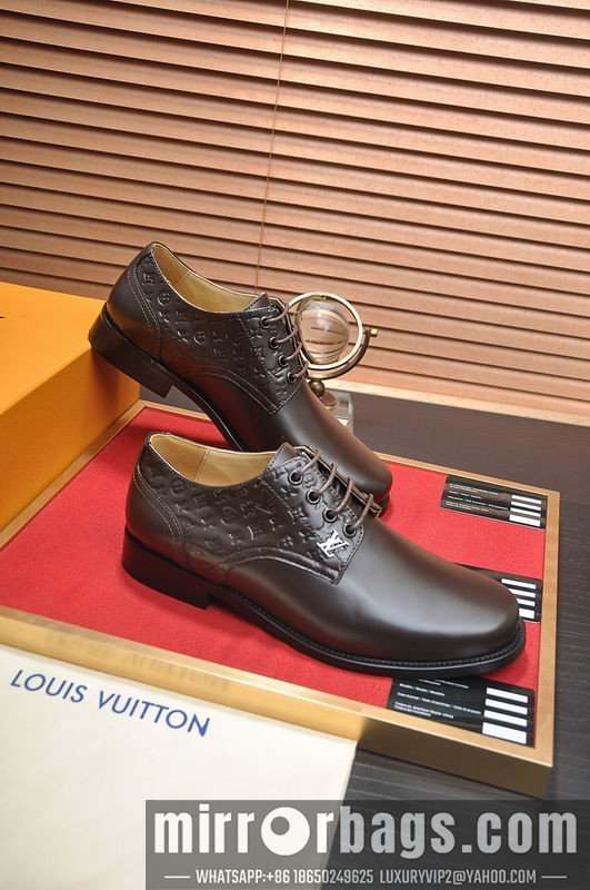 LV Replica Shoes LV sz38-45 mnf0411