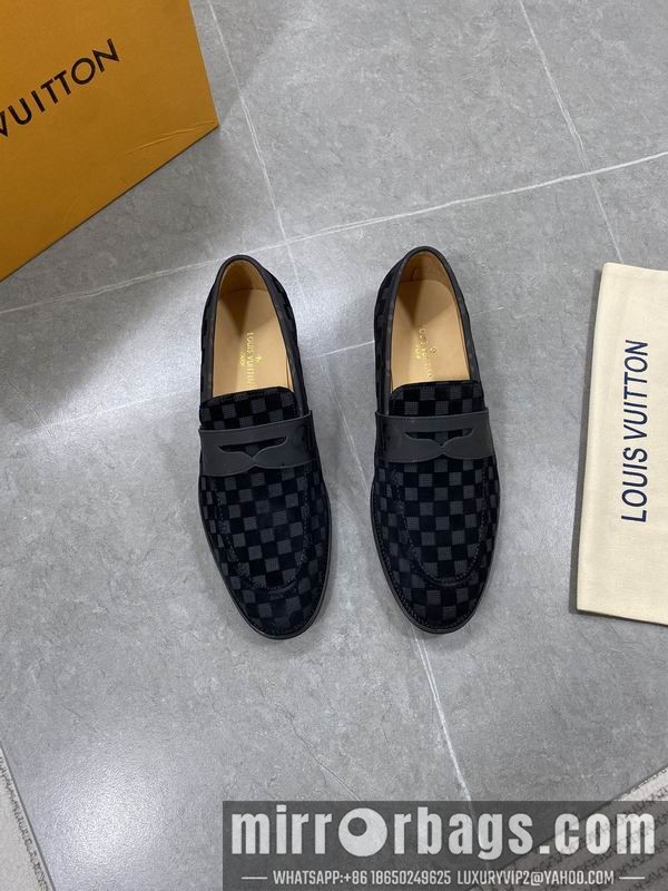 LV Replica Shoes LV sz38-45 mnf0161