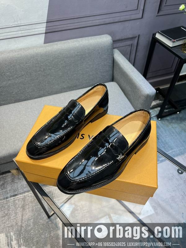 LV Replica Shoes LV sz38-45 mnf0517