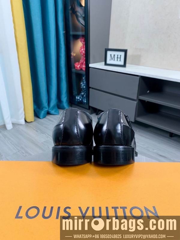 LV Replica ShoesLV sz38-45 mnf0309