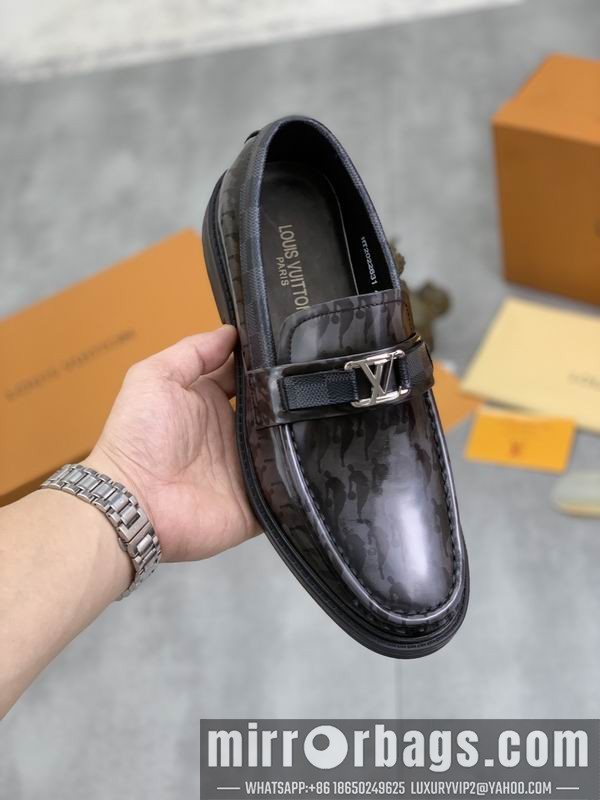 LV Replica Shoes LV sz38-45 mnf403