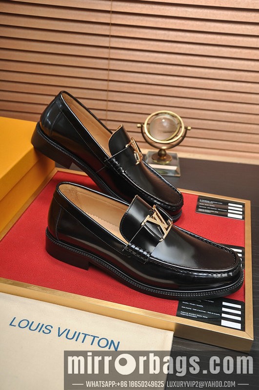 LV Replica Shoes22521246 SZ 38-44