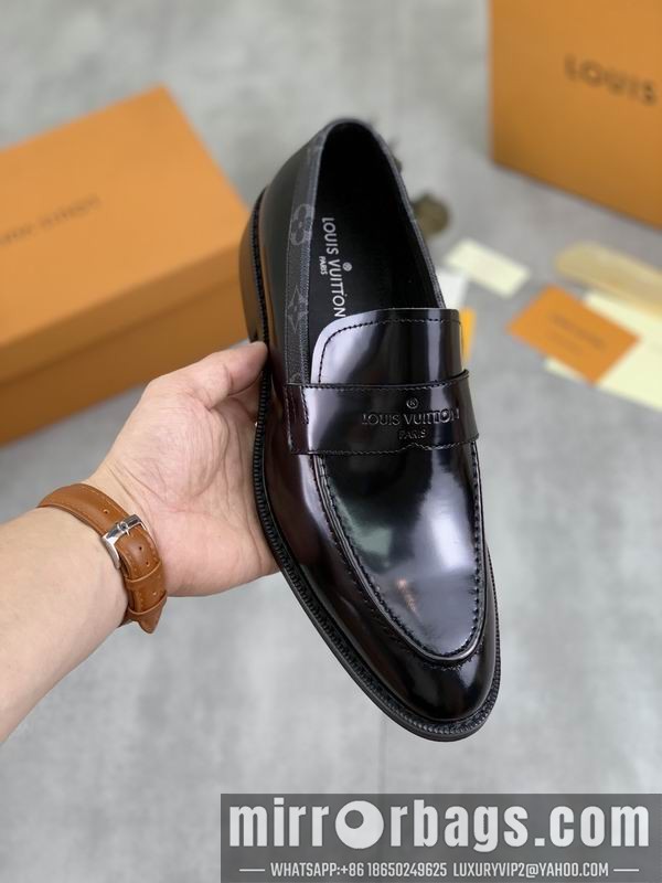 LV Replica Shoes LV sz38-46 mnf0573