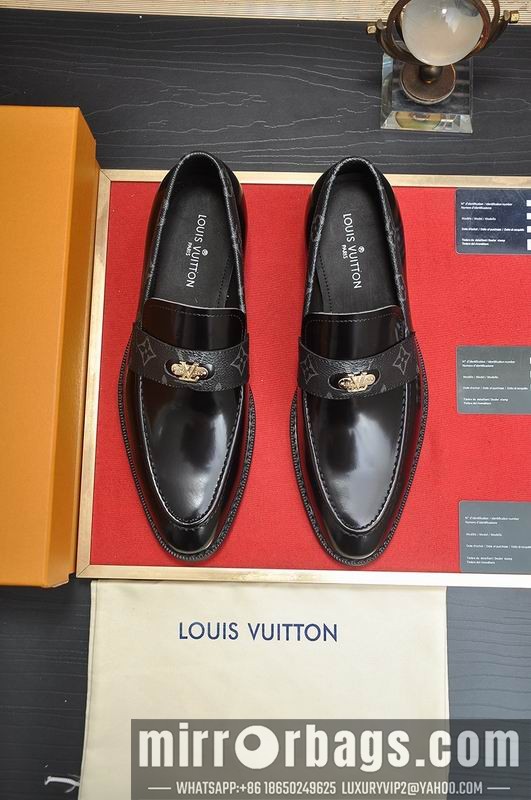 LV Replica Shoes LV sz38-45 mnf0555