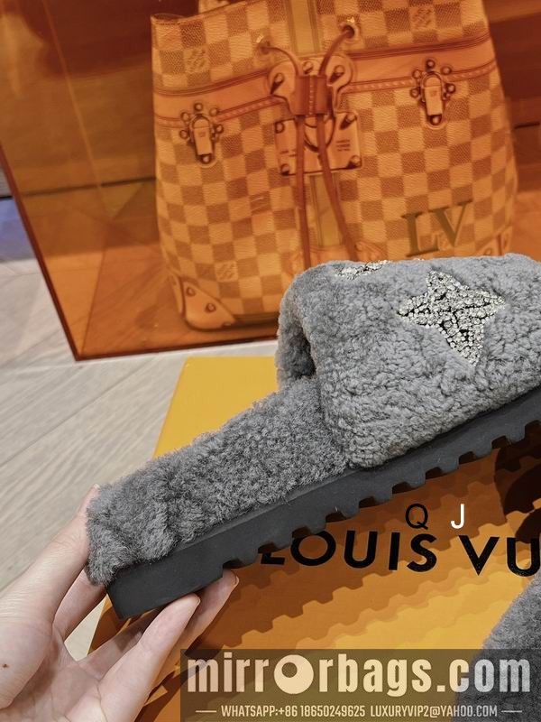 LV Replica Shoes LV sz35-40 7C XJ1102