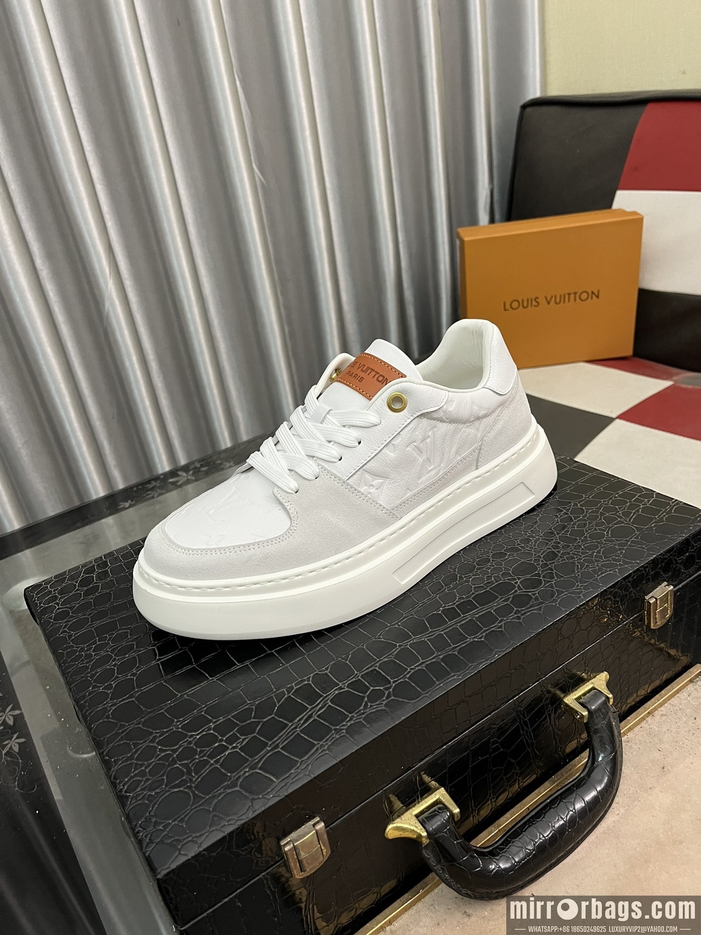 LV Replica Shoes LV sz38-44 hnh0242