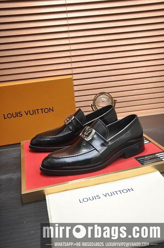 LV Replica Shoes LV sz38-45 mnf0553