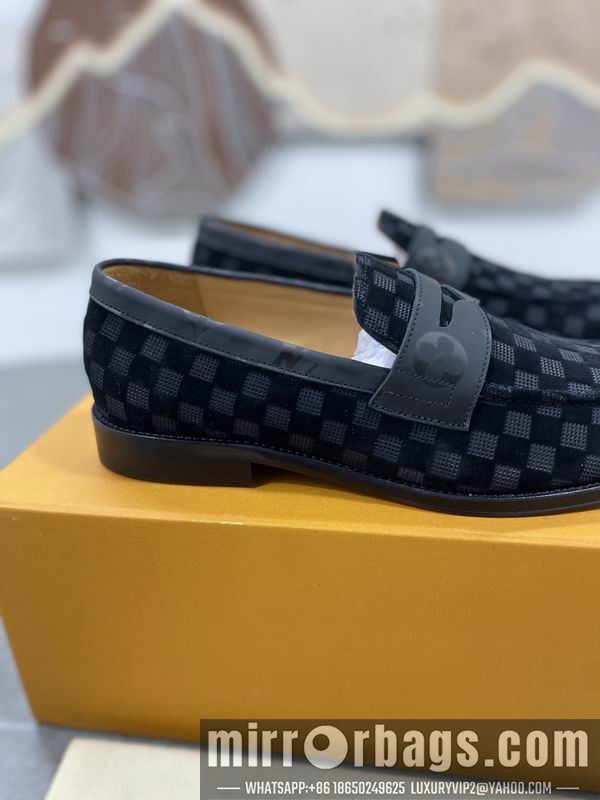 LV Replica Shoes LV sz38-45 mnf0161