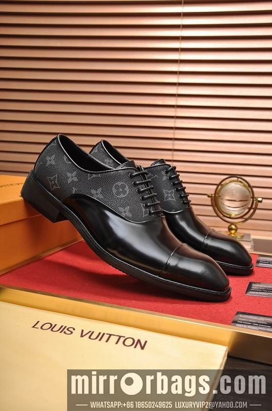 LV Replica Shoes LV sz38-45 mnf0711