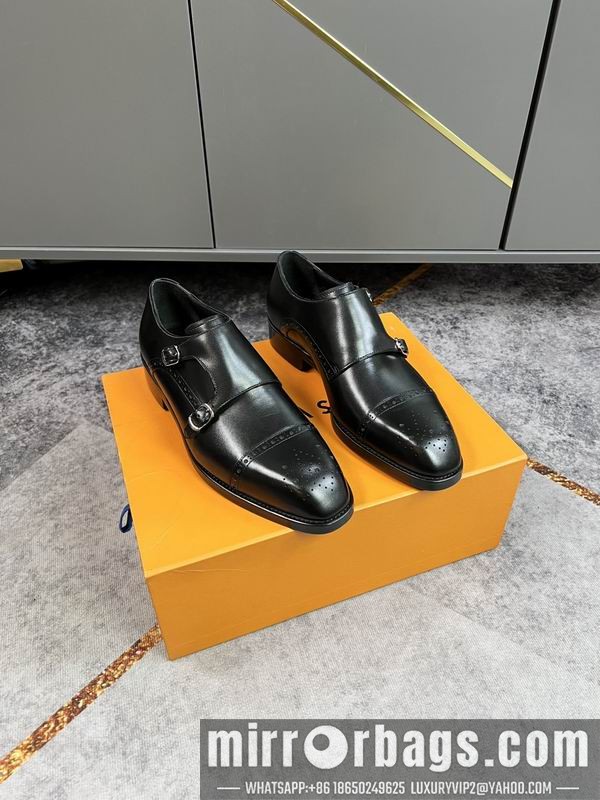 LV Replica Shoes LV sz38-45 mnf0111