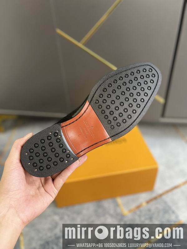 LV Replica ShoesLV sz38-45 mnf0105