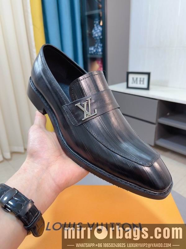 LV Replica ShoesLV sz38-44 mnf0337