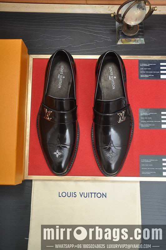 LV Replica Shoes LV sz38-45 mnf0662