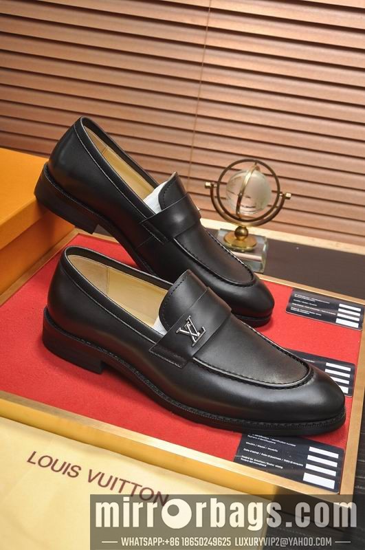 LV Replica Shoes LV sz38-45 mnf0360