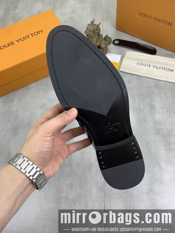 LV Replica Shoes LV sz38-45 mnf0636