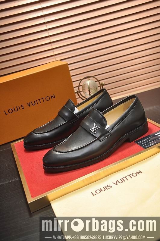 LV Replica Shoes LV sz38-45 mnf0360