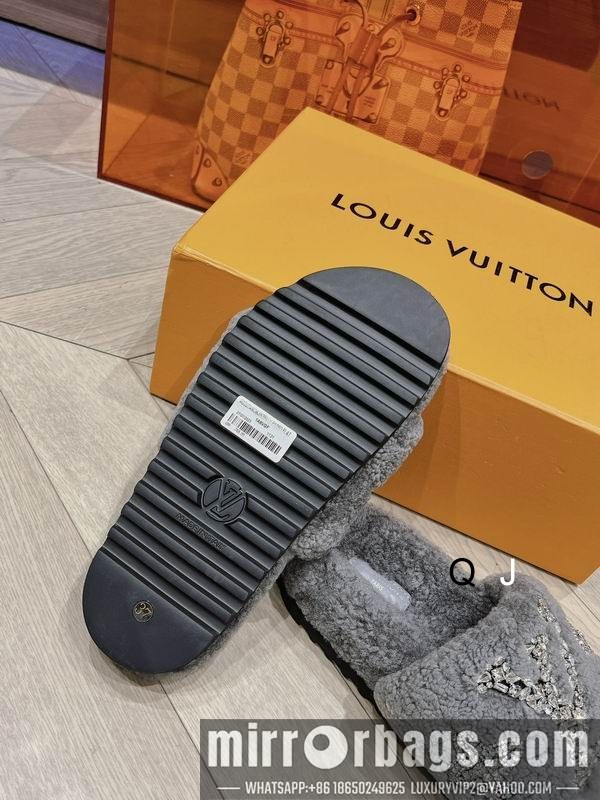 LV Replica Shoes LV sz35-40 7C XJ1102