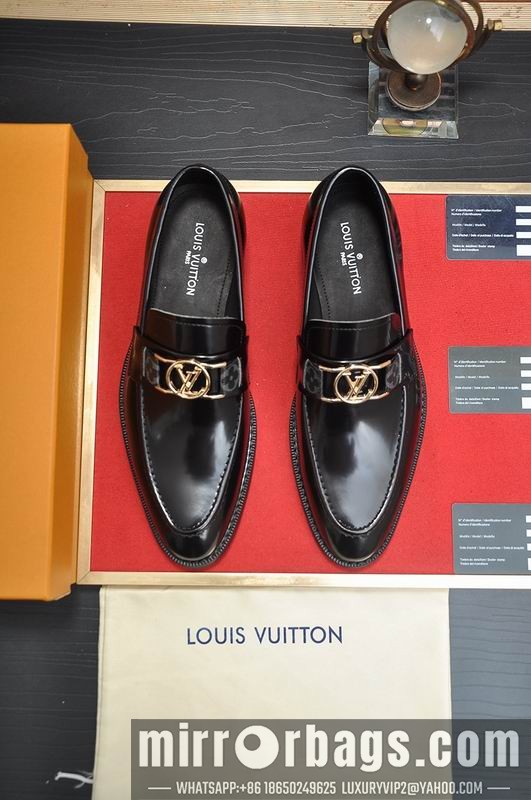 LV Replica Shoes LV sz38-45 mnf0556